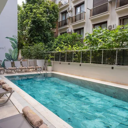 Fifty5 Hotel 3*