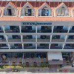 Fifty5 Hotel
